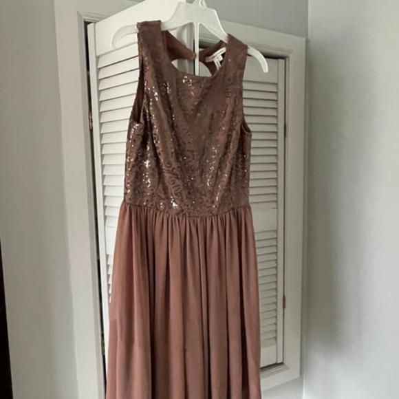 Cocktail dress. - Picture 1 of 7